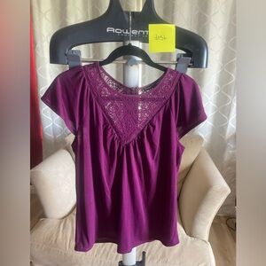 White House Black Market Lace Mesh Net Feminine
Delicate Top